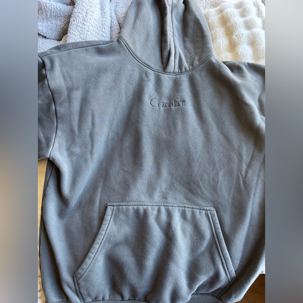 Comfort Embroidered Gray Hoodie Sweatshirt - Men